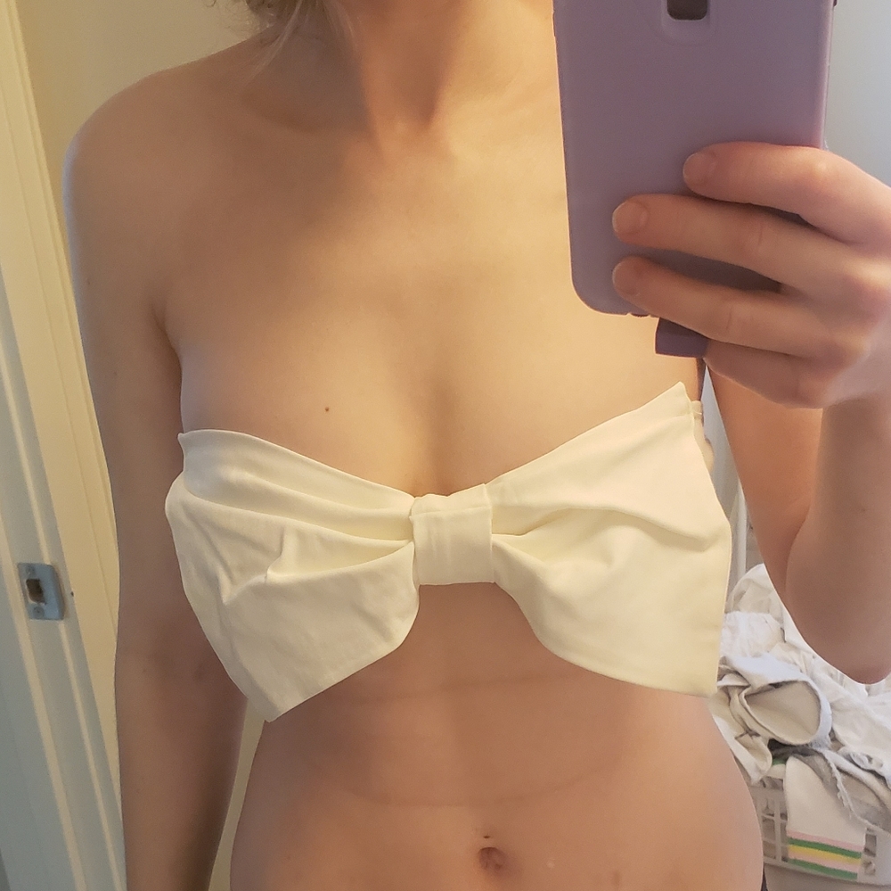 Tobi White Bow Crop Top Strapless Small NWOT